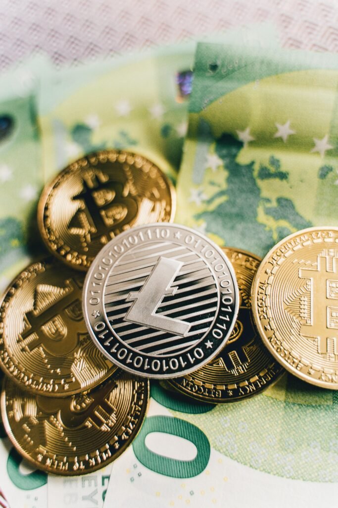 Concepto euro digital y dinero efectivo 2026